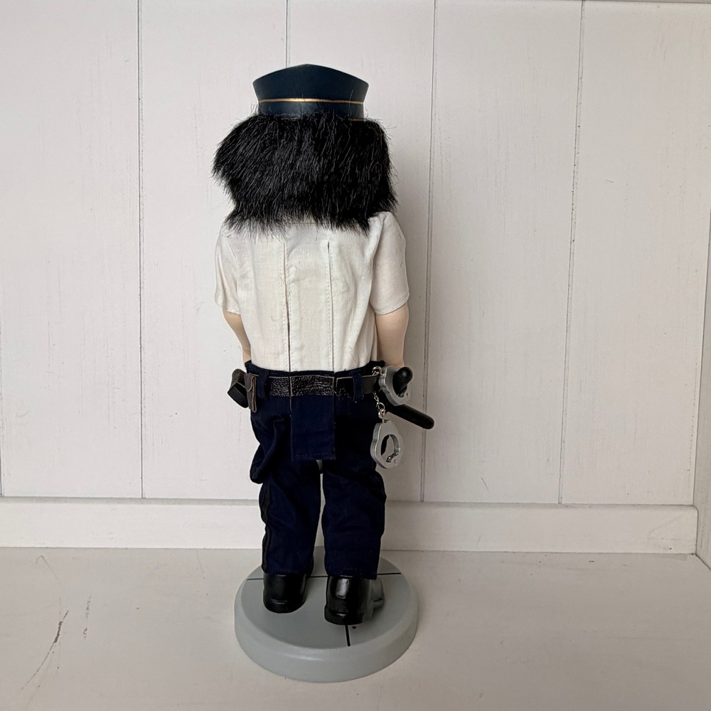 Zim's Flat Foot Police Officer Z02-111 Heirloom Collectibles 2002 13" w/ Box - Picture 2 of 6